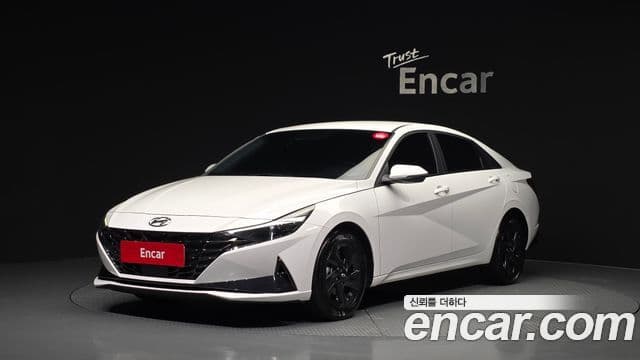 Hyundai Avante 2023 — фото 1 из 20