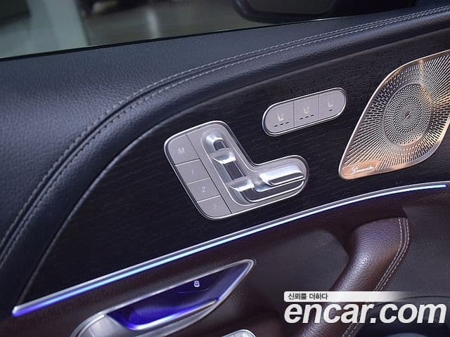 Mercedes-Benz GLS-Class 2022 — фото 3 из 20