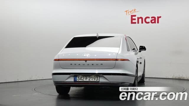 Hyundai Grandeur 2023 — Şəkil 4/20