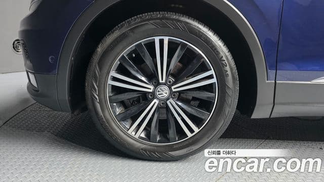 Volkswagen Tiguan 2018 — фото 5 из 20