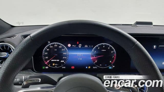 Mercedes-Benz AMG GT 2025 — Photo 5/20