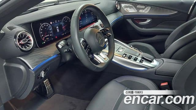 Mercedes-Benz AMG GT 2025 — Photo 7/20