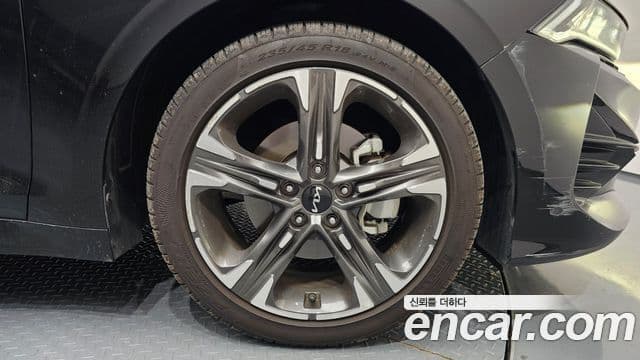 Kia K5 2022 — Photo 15/34