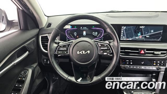 Kia Seltos 2023 — Şəkil 12/20