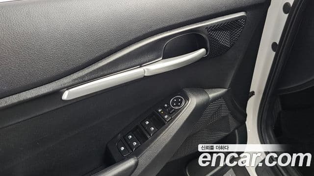 Kia Seltos 2023 — Şəkil 18/20