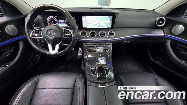 Mercedes-Benz E-Class 2020 — фото 7 из 20