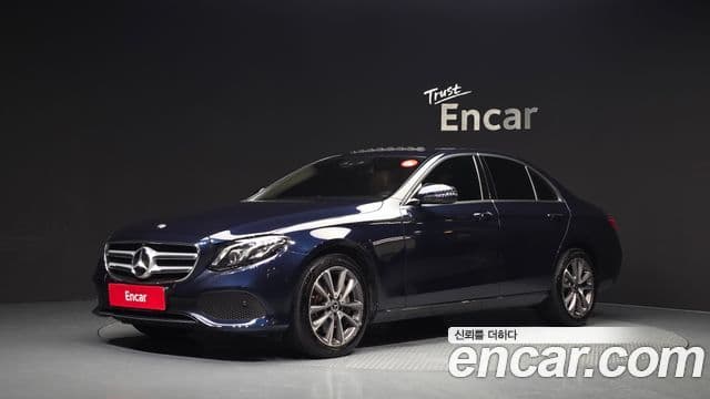 Mercedes-Benz E-Class 2019 — фото 1 из 20