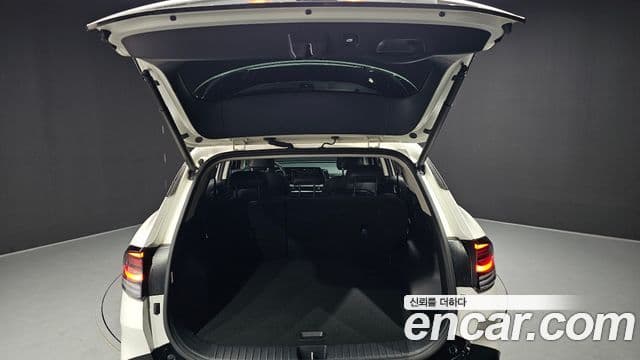 Kia Sportage 2023 — фото 20 из 20