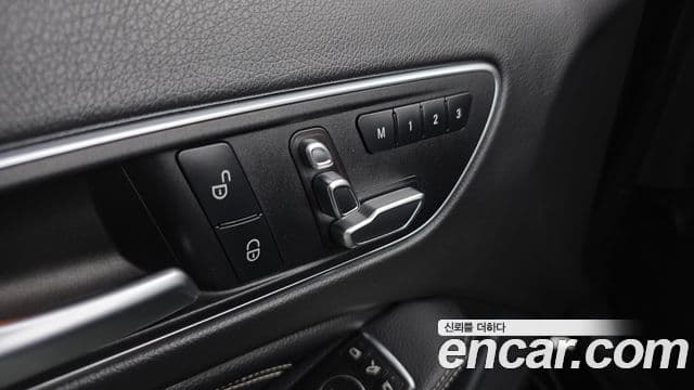 Mercedes-Benz GLA-Class 2018 — фото 18 из 20