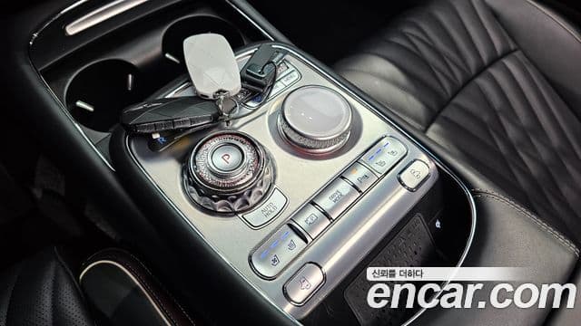 Genesis G90 2022 — ფოტო 9/20