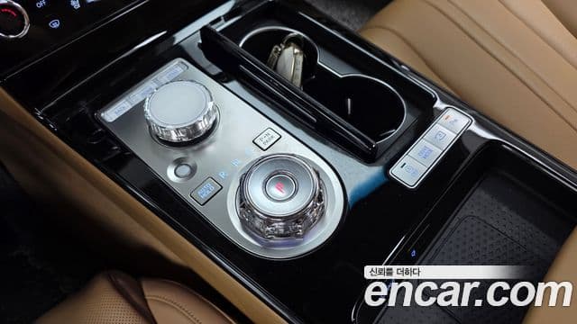Genesis Electrified G80 2024 — фото 9 из 20