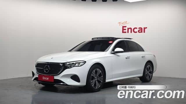 Mercedes-Benz E-Class, 2026