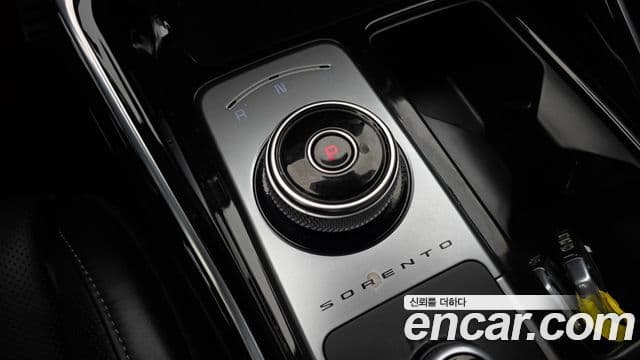 Kia Sorento 2020 — Фото 9/20