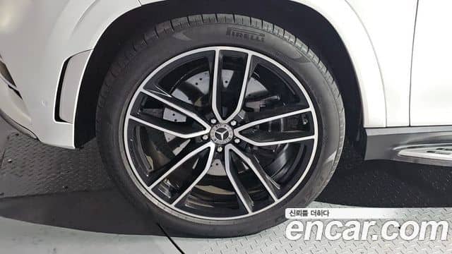 Mercedes-Benz GLS-Class, 2023