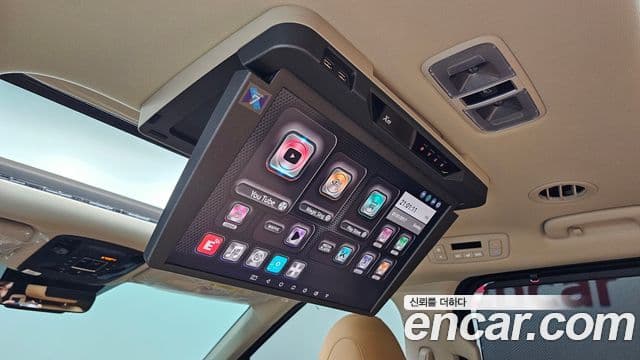 Kia Carnival 2021 — Фото 12/20