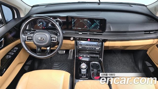 Kia Carnival 2020 — фото 7 из 20