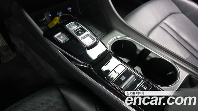 Hyundai Sonata 2021 — фото 9 из 20