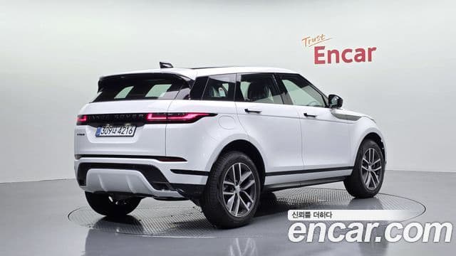 Land Rover Range Rover Evoque 2026 — фото 2 из 20
