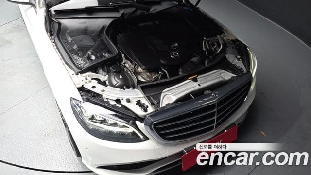 Mercedes-Benz C-Class 2019 — Şəkil 6/20