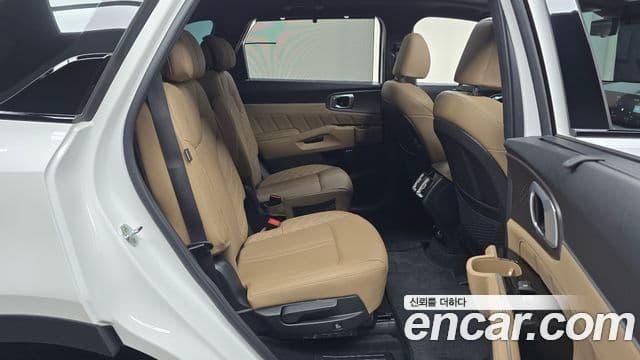 Kia Sorento 2024 — ფოტო 11/20