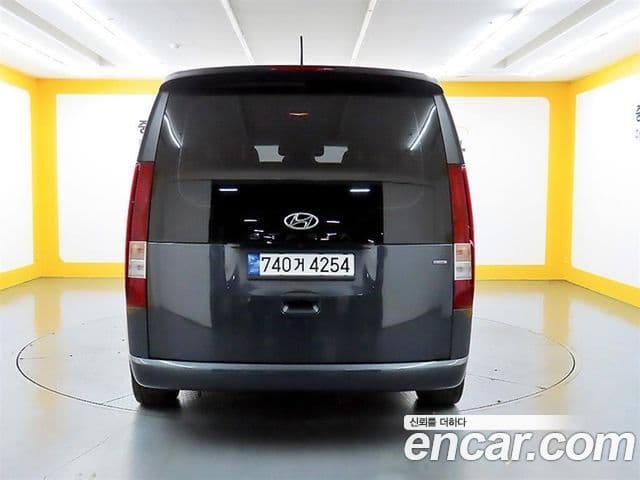 Hyundai Staria 2022 — фото 2 из 19