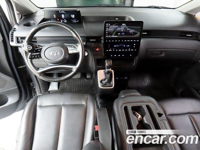 Hyundai Staria 2022 — фото 6 из 19