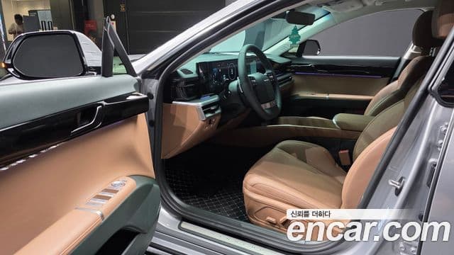 Hyundai Grandeur 2023 — ფოტო 10/20