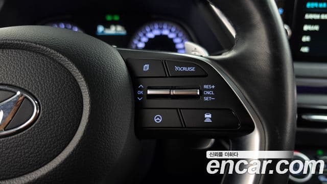 Hyundai Sonata 2022 — ფოტო 16/20