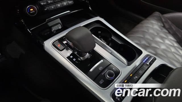 Kia Stinger 2021 — ფოტო 9/20