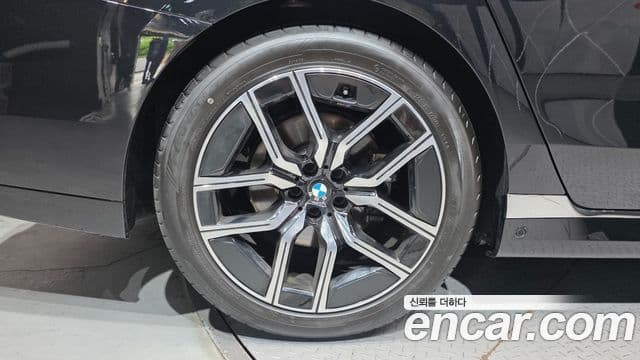 BMW 7 Series 2025 — Şəkil 5/20