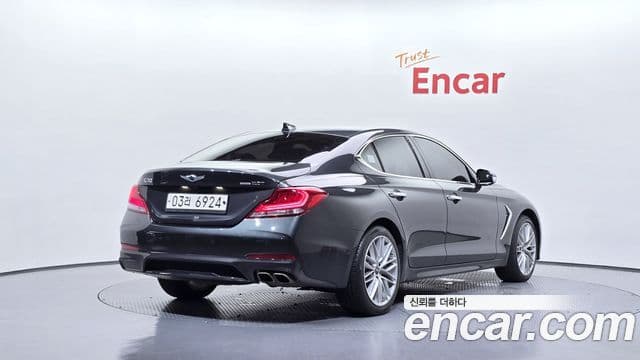 Genesis G70 2018 — ფოტო 2/20
