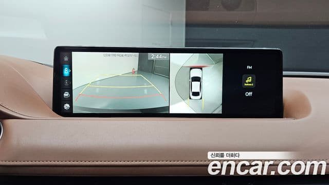 Genesis Electrified G80 2022 — фото 15 из 20