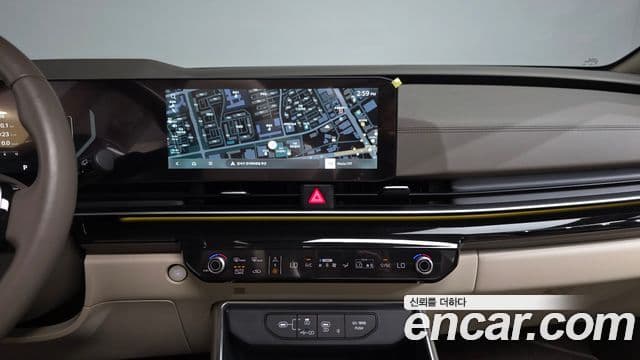 Kia Carnival 2024 — фото 13 из 20