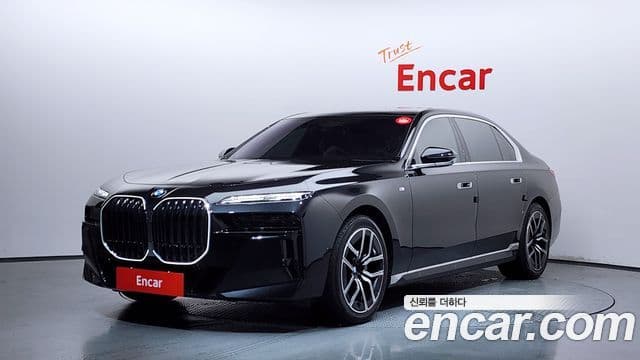 BMW 7 Series 2025 — Şəkil 1/20