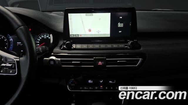 Kia Seltos 2019 — фото 14 из 20