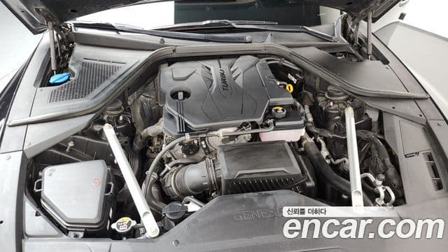 Genesis Electrified G80 2022 — фото 6 из 20