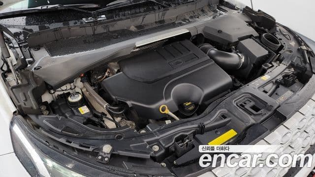 Land Rover Discovery Sport 2021 — фото 6 из 20