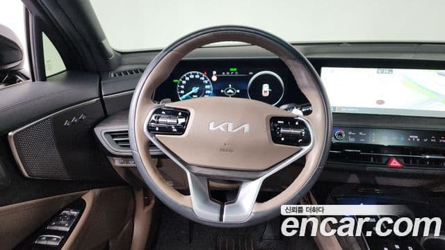 Kia K8 2022 — фото 13 из 20