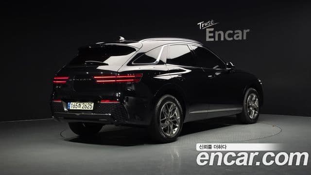 Genesis GV70 2021 — ფოტო 2/20