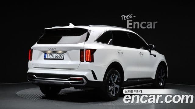Kia Sorento 2023 — фото 2 из 20