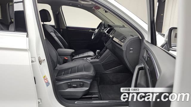 Volkswagen Tiguan 2022 — Şəkil 11/20