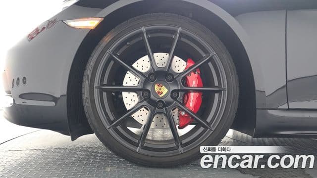 Porsche 718 Boxster 2024 — Photo 28/34