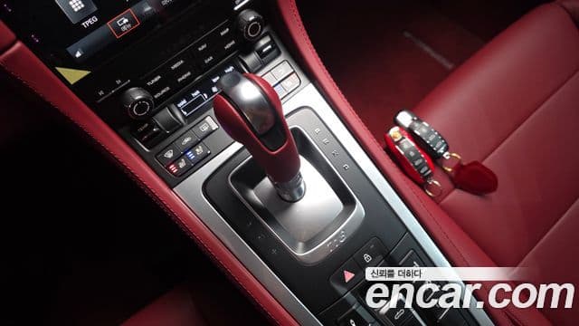 Porsche 718 Boxster 2024 — Photo 13/34