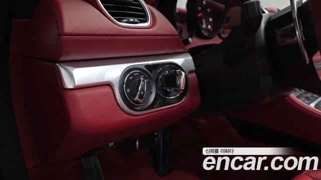 Porsche 718 Boxster 2024 — Photo 9/34