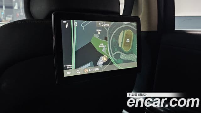 Genesis G80 2023 — Photo 22/35
