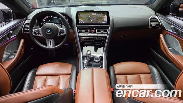 BMW 8 Series 2022 — фото 7 из 20