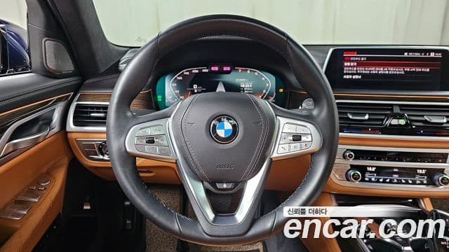 BMW 7 Series 2019 — Şəkil 18/20