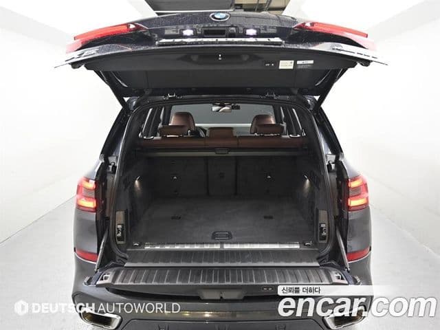 BMW X5 2020 — ფოტო 19/20