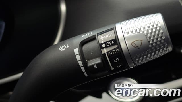 Genesis Electrified G80 2023 — фото 20 из 20