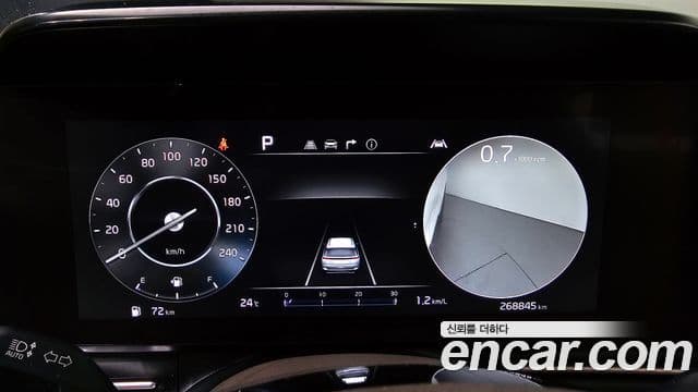 Kia Carnival 2022 — Фото 8/20